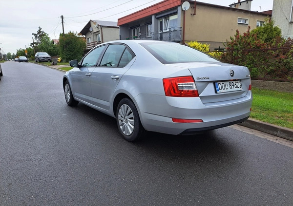 Skoda Octavia cena 26999 przebieg: 337780, rok produkcji 2014 z Syców małe 211